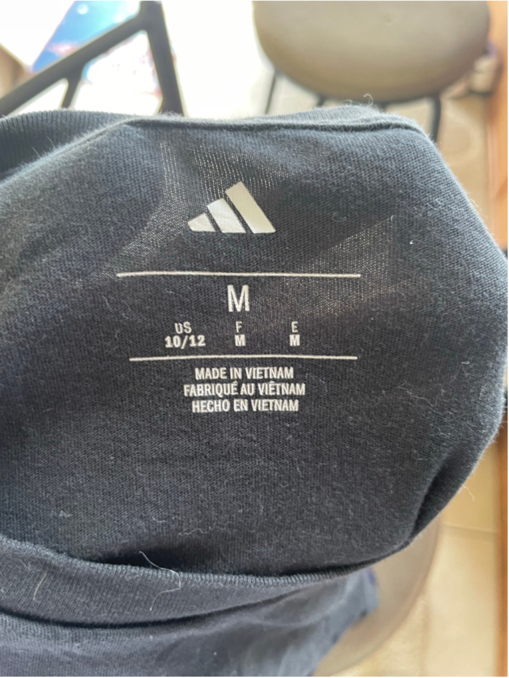 Boys Adidas Short Sleeve Tee Black White Size M - Picture 2 of 2